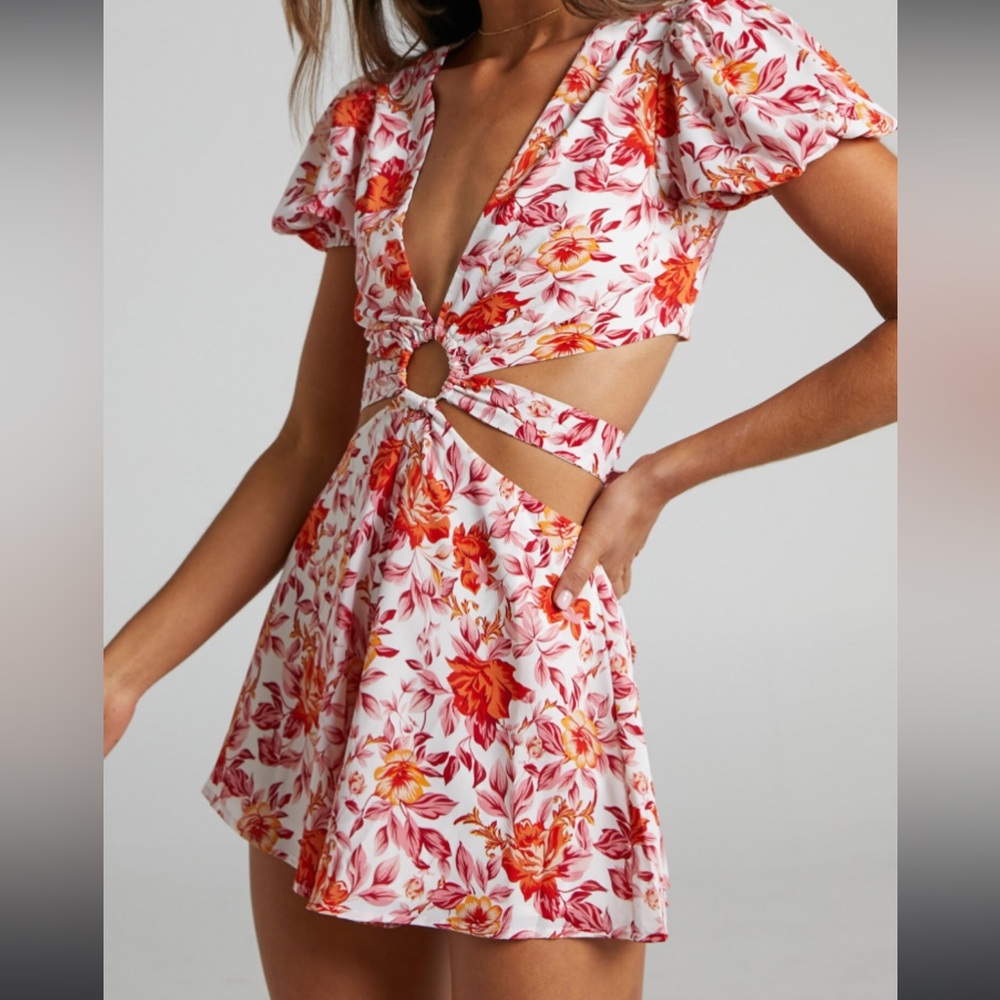 Showpo Romper Size Small